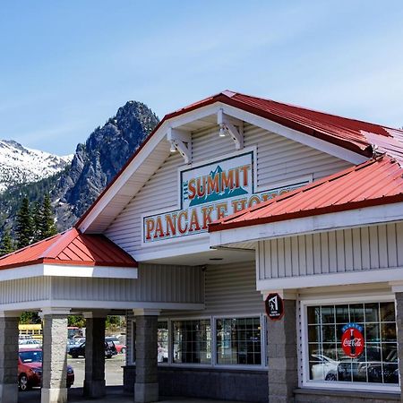 The Summit Inn Snoqualmie Pass Экстерьер фото
